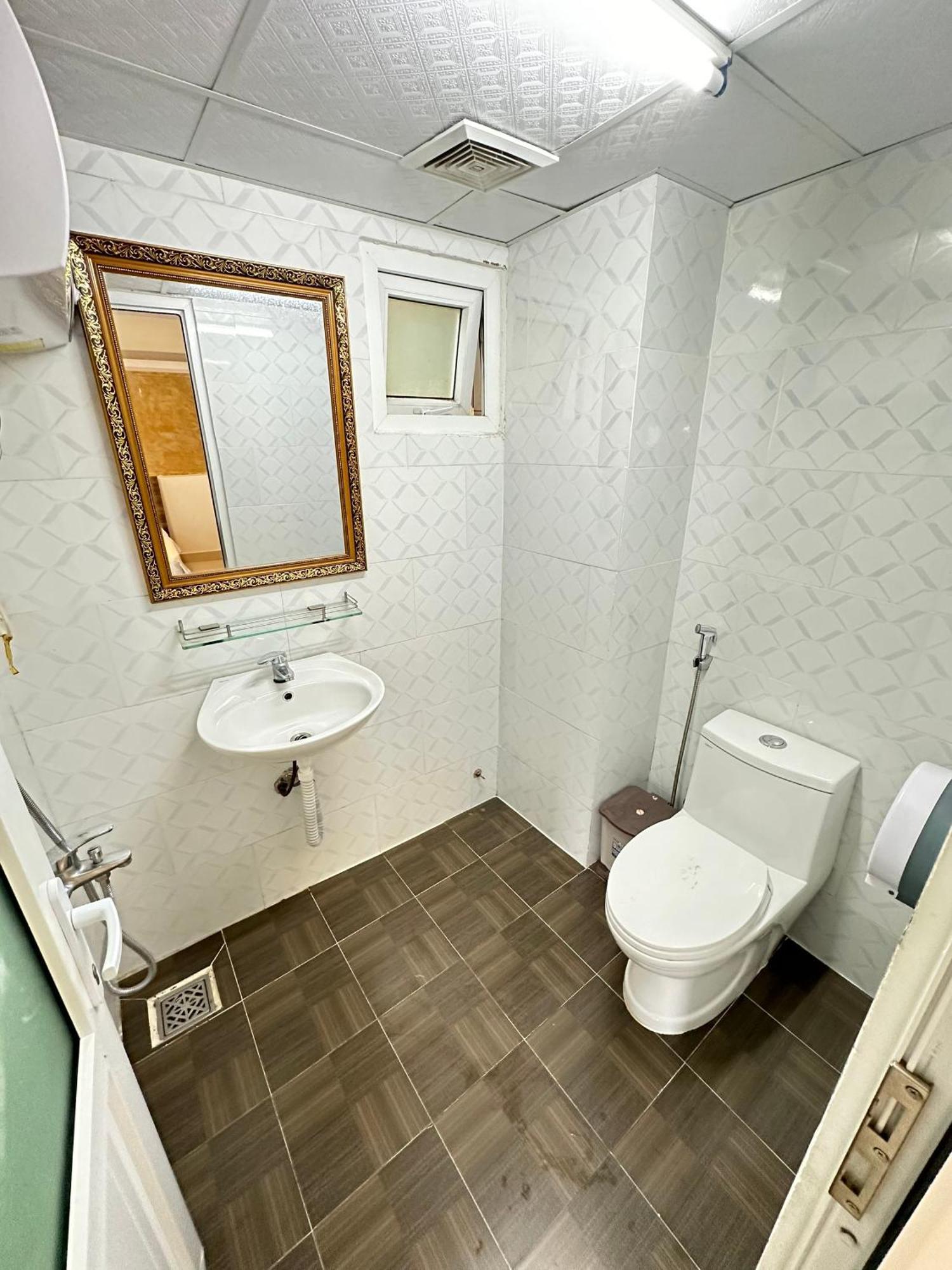 Thanh Thanh 5 Dalat Hotel - Ks Gan Cho Dem Gia Re المظهر الخارجي الصورة
