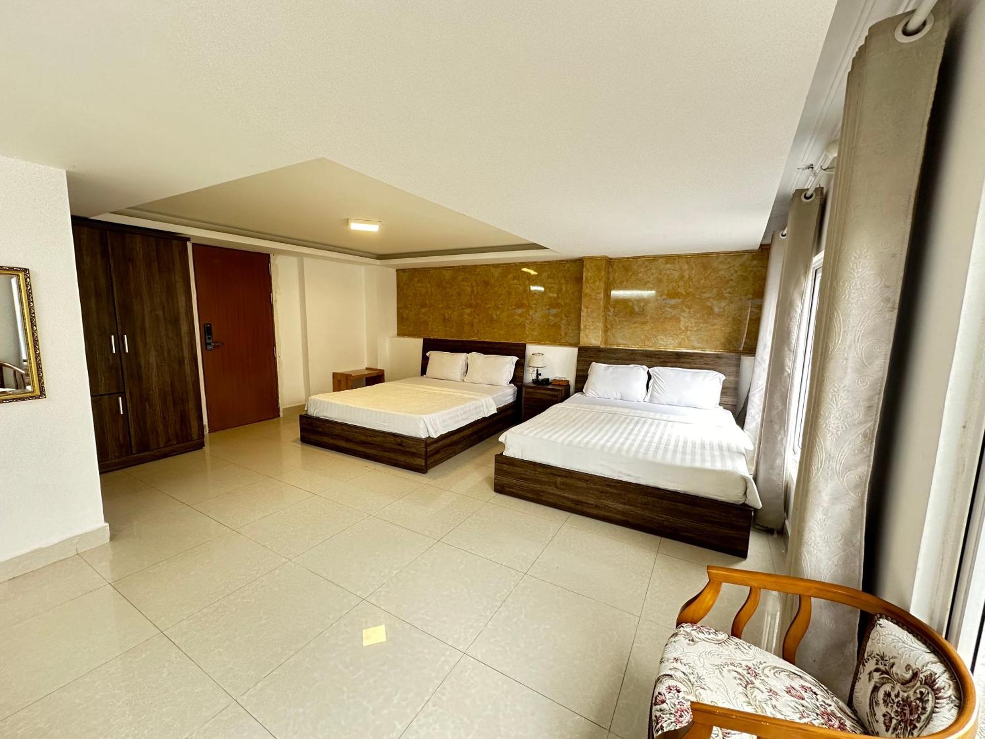 Thanh Thanh 5 Dalat Hotel - Ks Gan Cho Dem Gia Re المظهر الخارجي الصورة