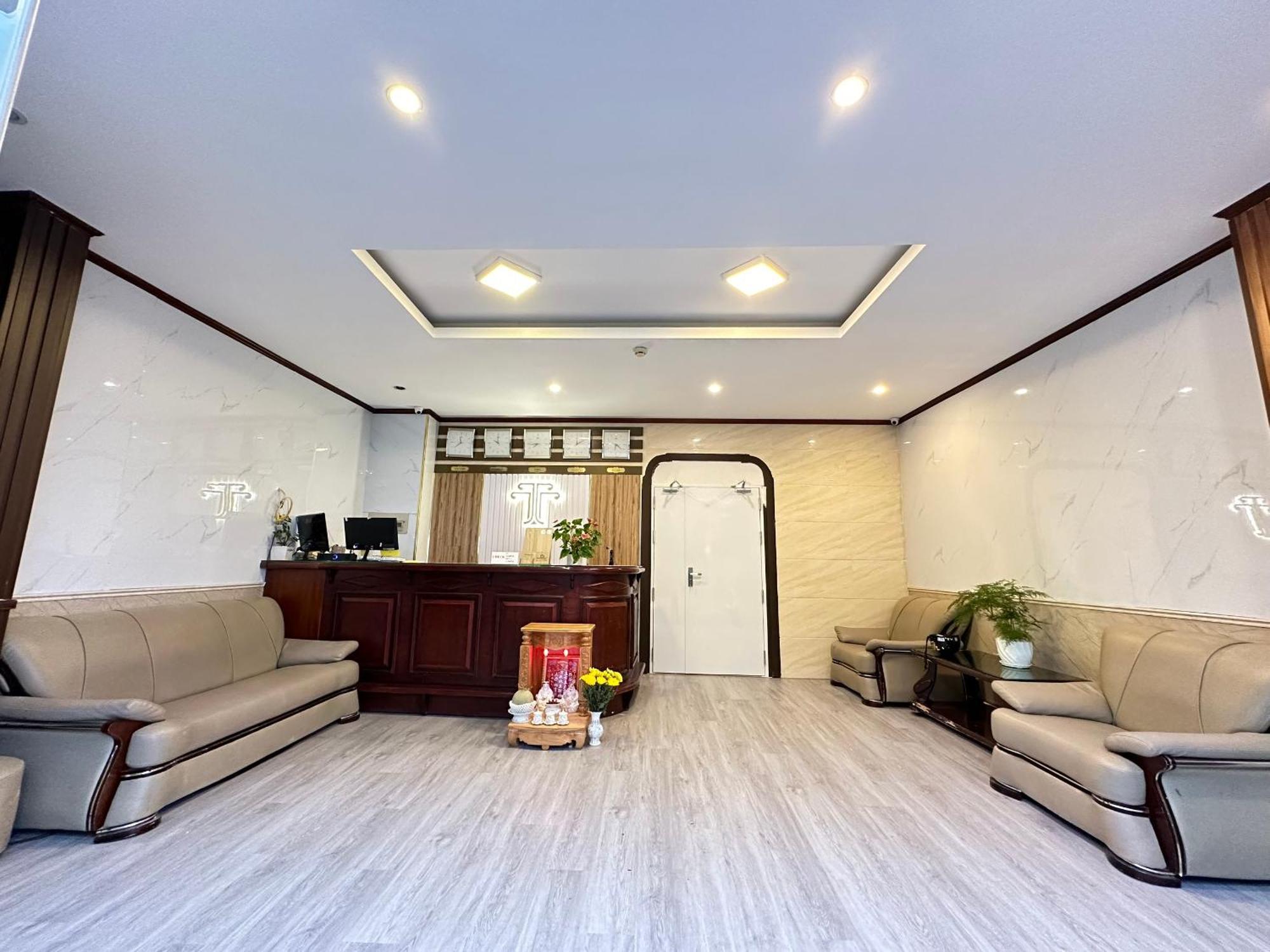 Thanh Thanh 5 Dalat Hotel - Ks Gan Cho Dem Gia Re المظهر الخارجي الصورة